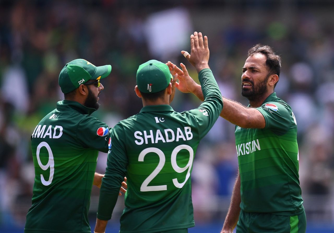 Wahab Riaz celebrates a wicket, Afghanistan v Pakistan, World Cup 2019, Headingley, June 29, 2019