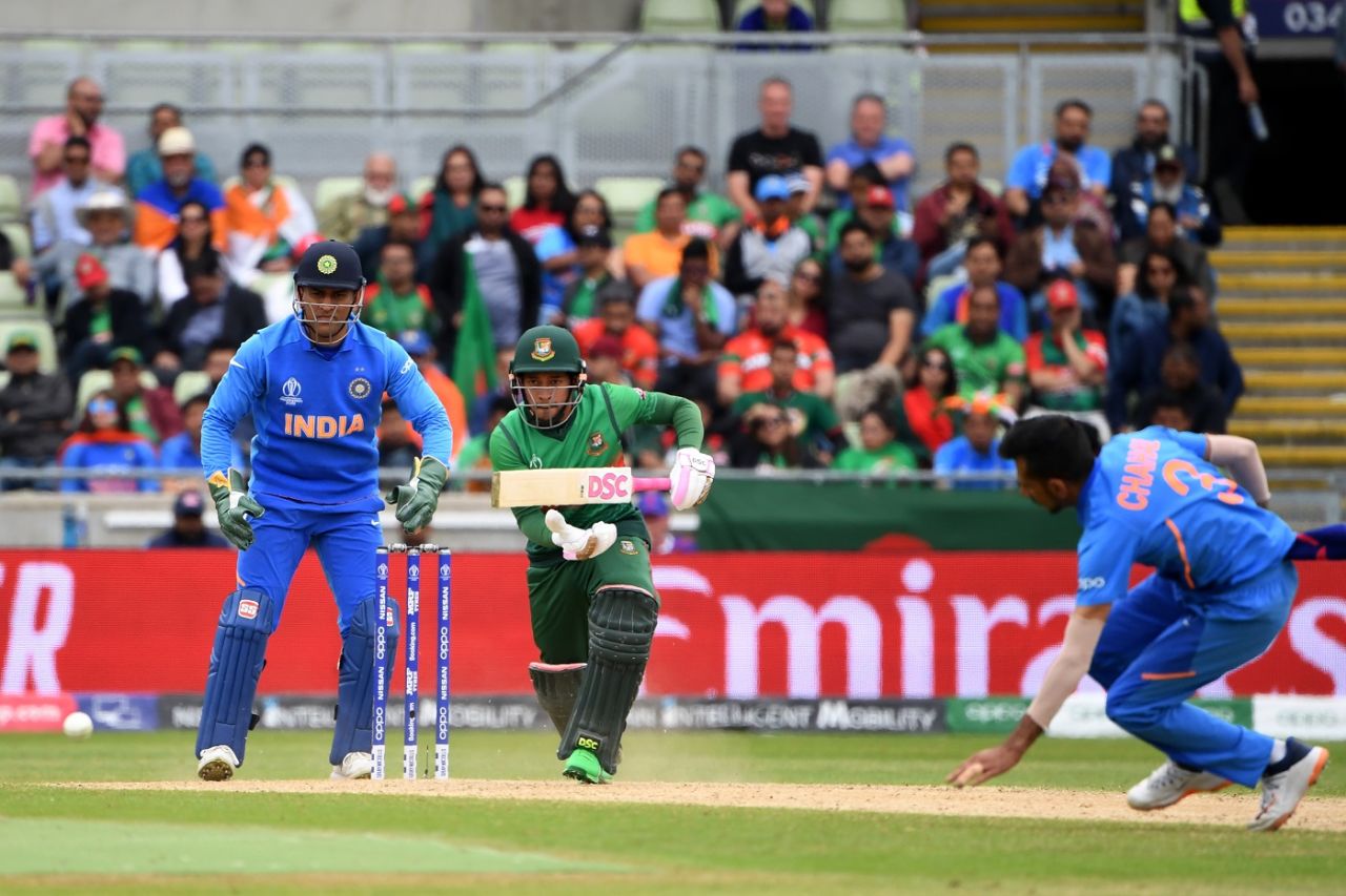 Mushfiqur Rahim takes the attack to Yuzvendra Chahal, Bangladesh v India, World Cup 2019, Edgbaston, July 2, 2019