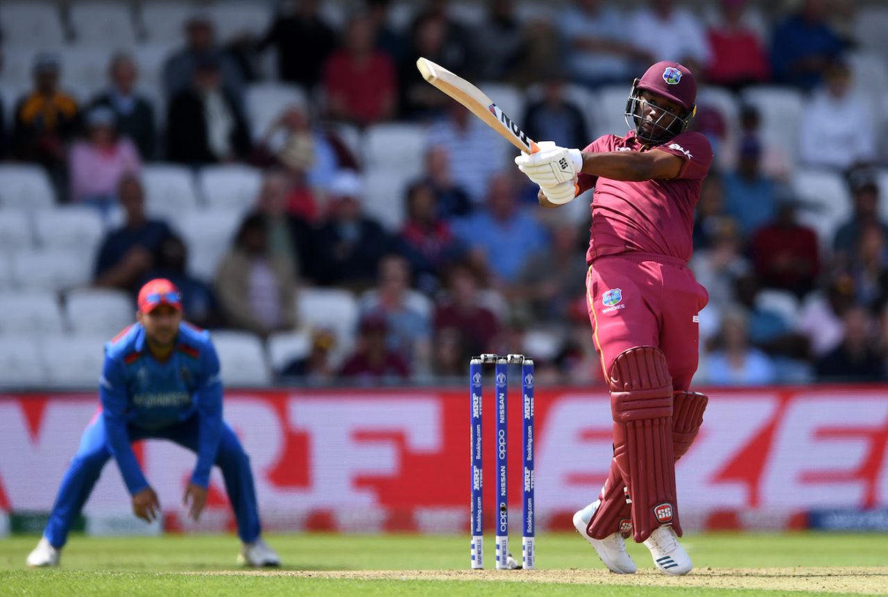 Evin Lewis muscles a pull, Afghanistan v West Indies, World Cup 2019, Headingley, July 4, 2019