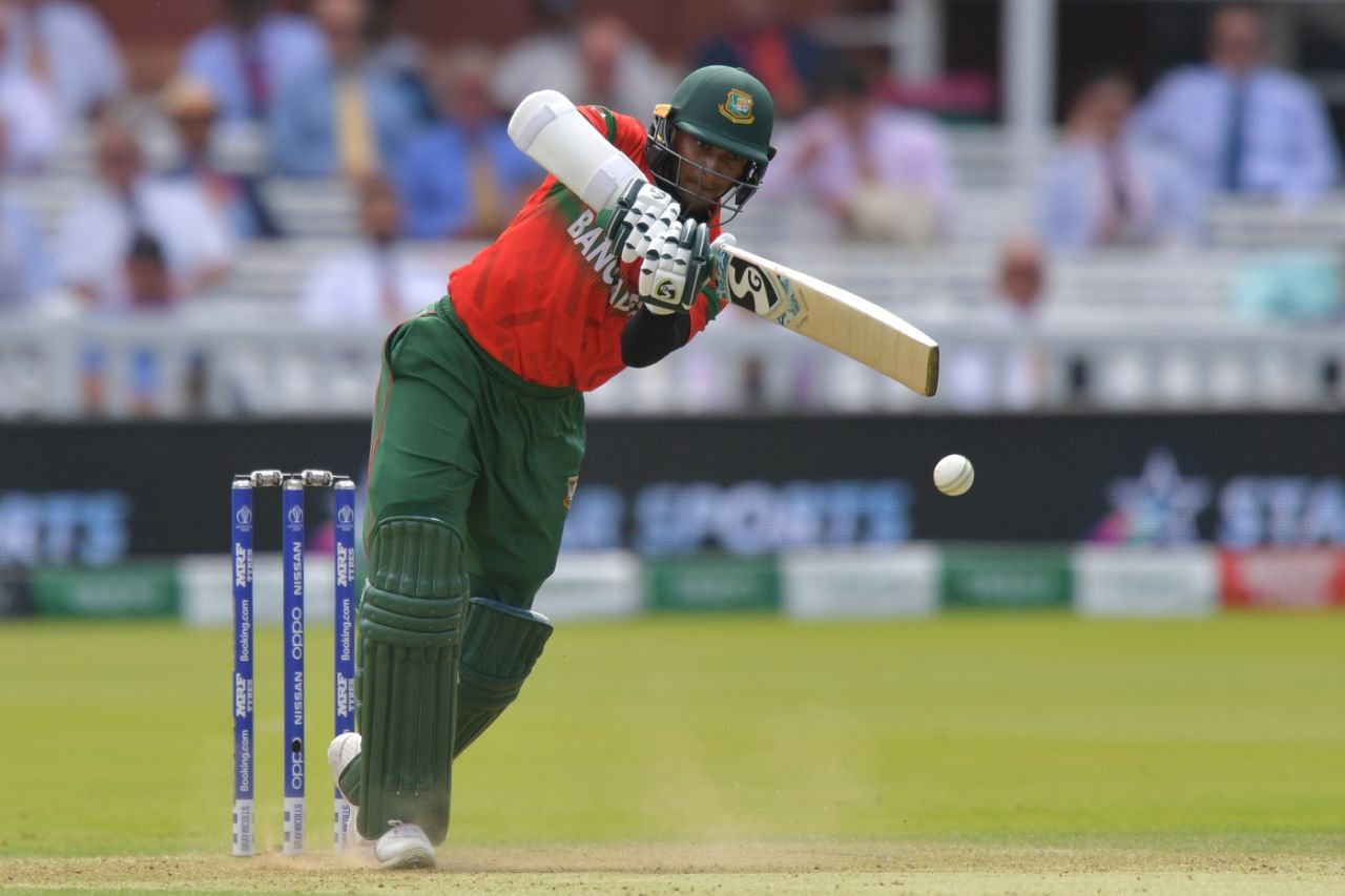 Shakib Al Hasan was once again tasked with anchoring Bangladesh's chase, Bangladesh v Pakistan, World Cup 2019, Lord's, July 5, 2019
