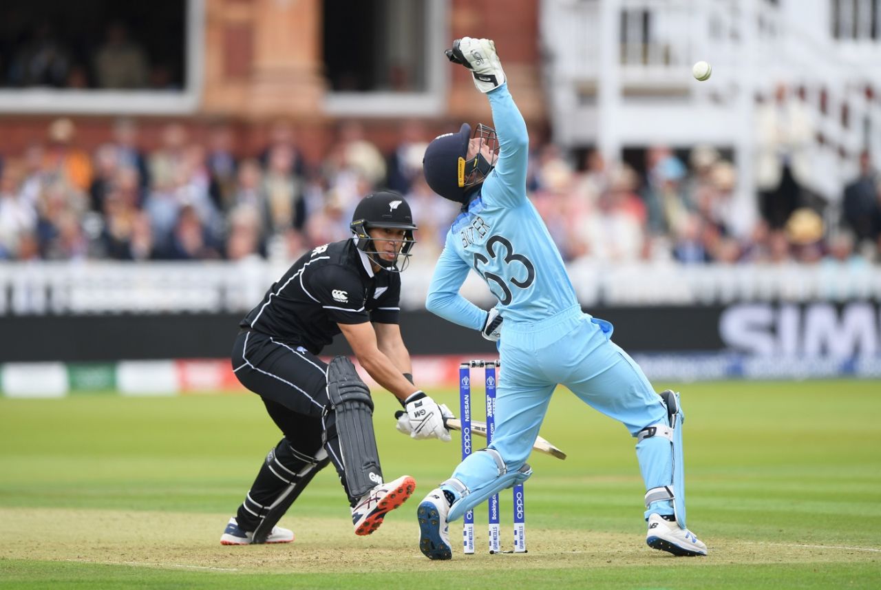 Ross Taylor survives a stumping scare as the ball bounces over Jos Buttler, England v New Zealand, World Cup 2019, Lord's, July 14, 2019