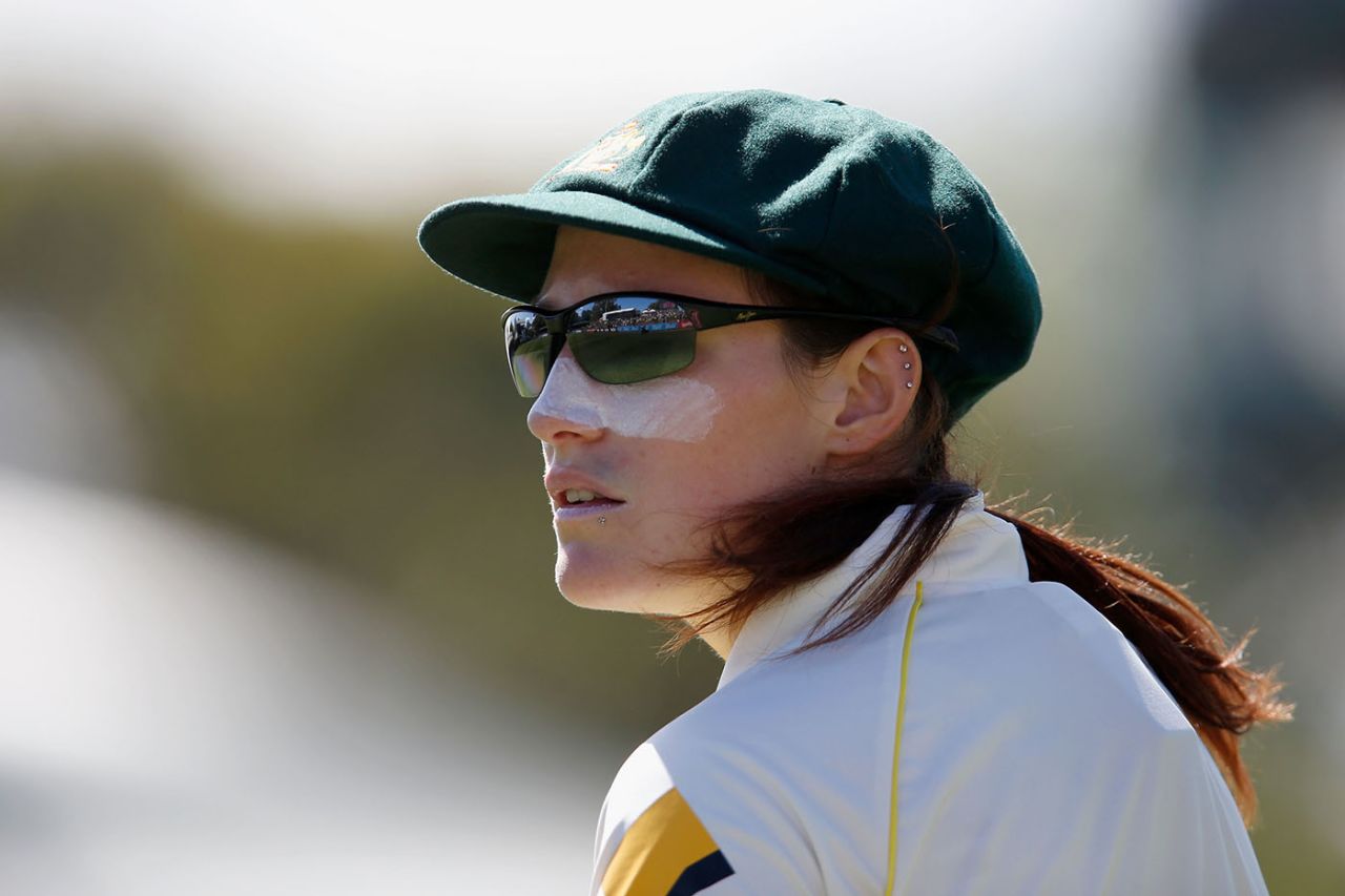 Megan Schutt of Australia, Australia Women v England Women, Test, North Sydney Oval, November 12, 2017