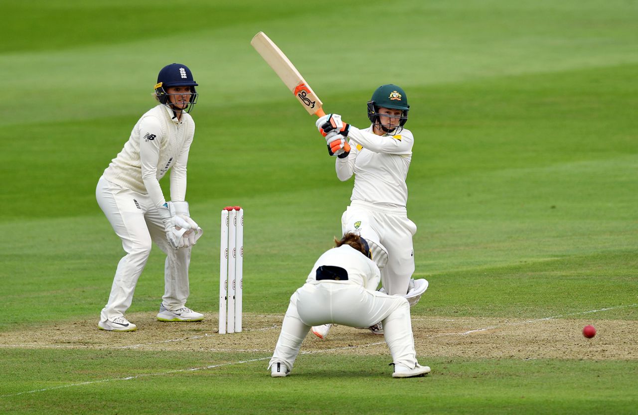 Rachael Haynes rocks back to pull, England v Australia, Women's Ashes Test, Taunton, 1st day, July 18, 2019