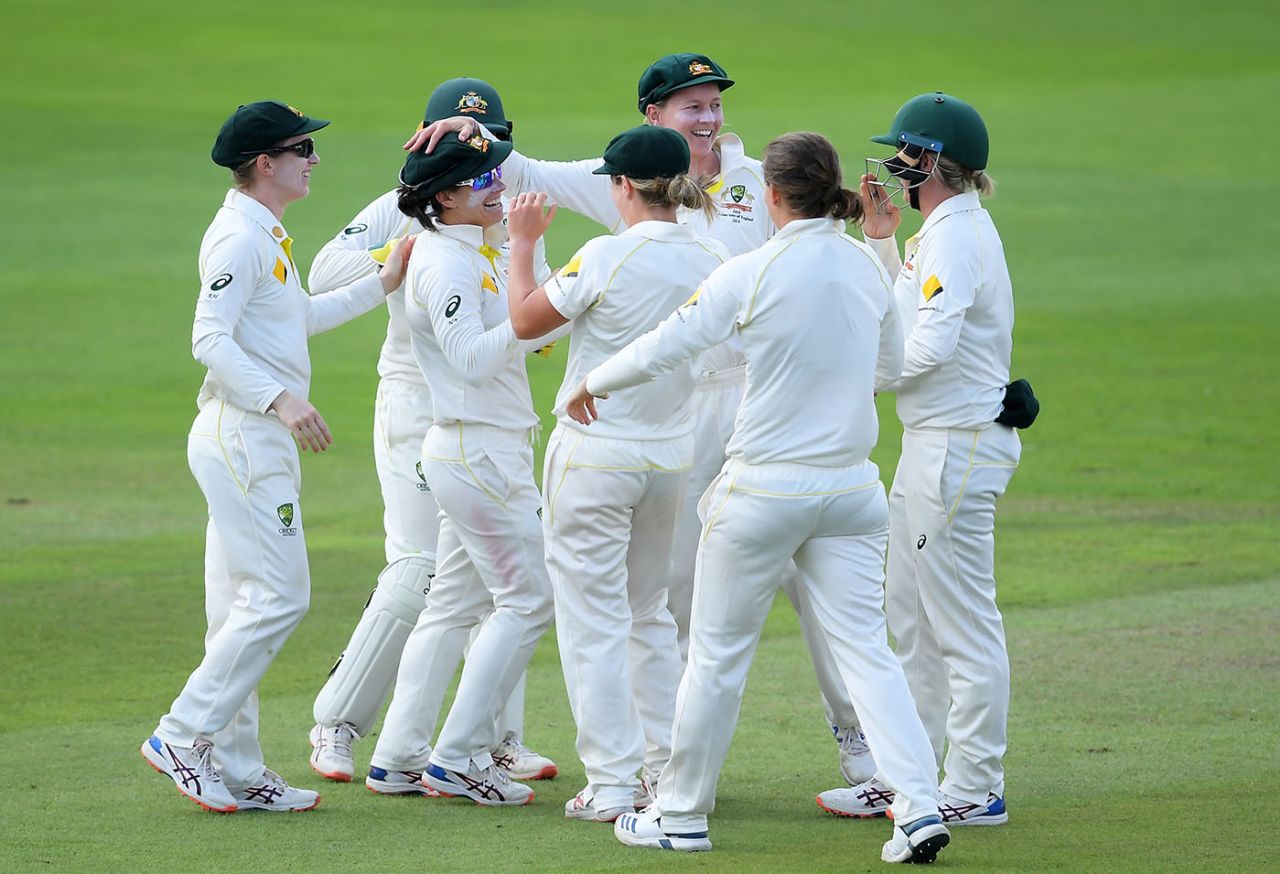 Nicole Bolton celebrates running out Georgia Elwiss with her team-mates, England v Australia, Women's Ashes, only Test, 3rd day, July 20, 2019