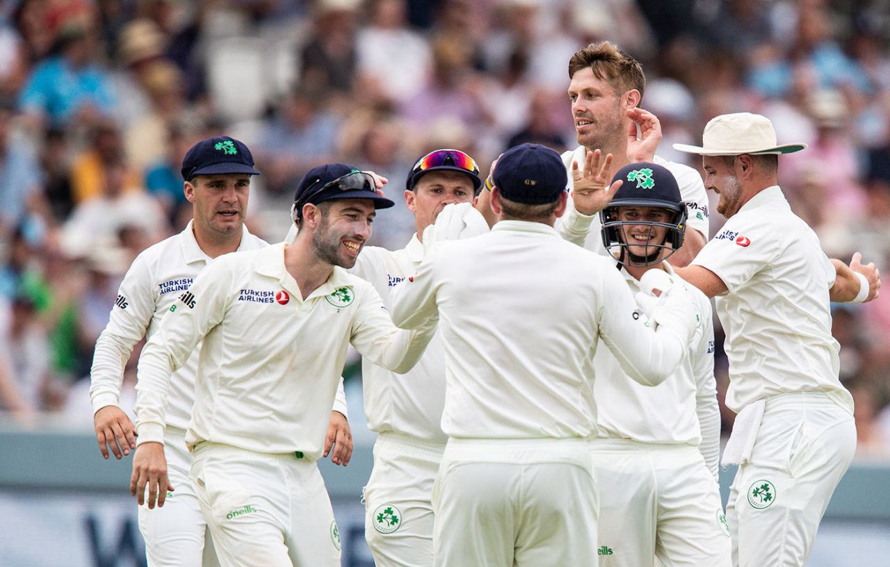 Ireland celebrate another breakthrough on thrilling day, England v Ireland, Only Test, 2nd day, July 25, 2019