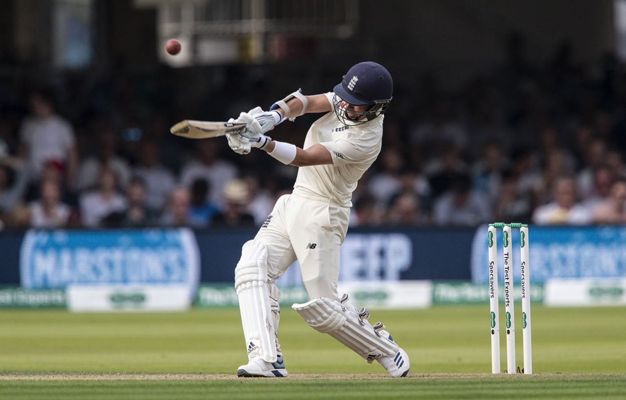 Sam Curran launches a counter-attack, England v Ireland, Only Test, 2nd day, July 25, 2019