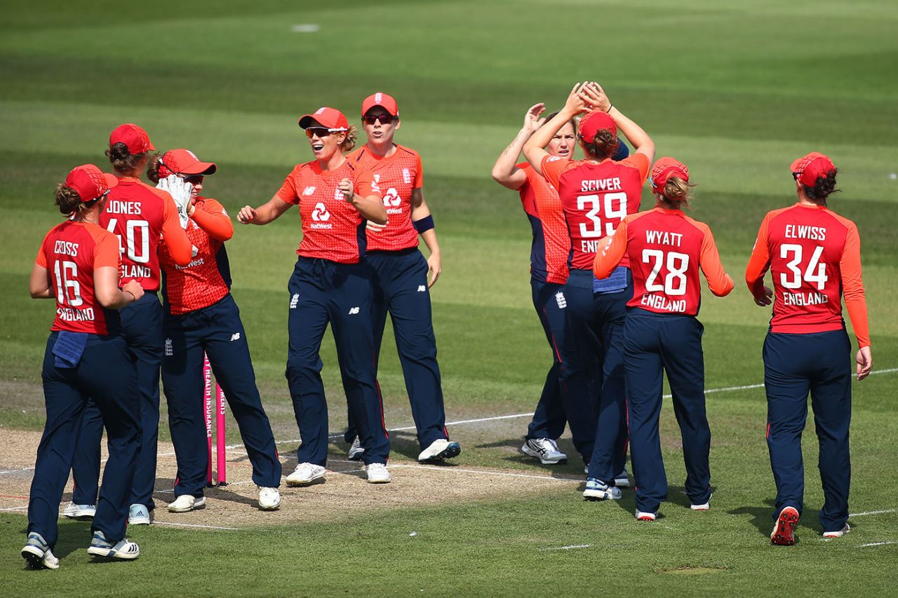 Katherine Brunt celebrates with her teammates after dismissing Alyssa Healy, England v Australia, 2nd T20I, Women's Ashes, July 28, 2019