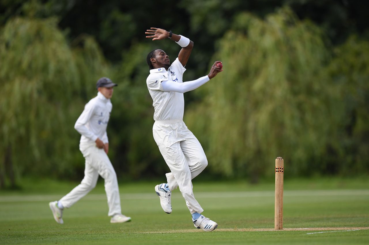Jofra Archer glides in to bowl, Sussex 2nd XI v Gloucestershire 2nd XI, Blackstone, August 6, 2019
