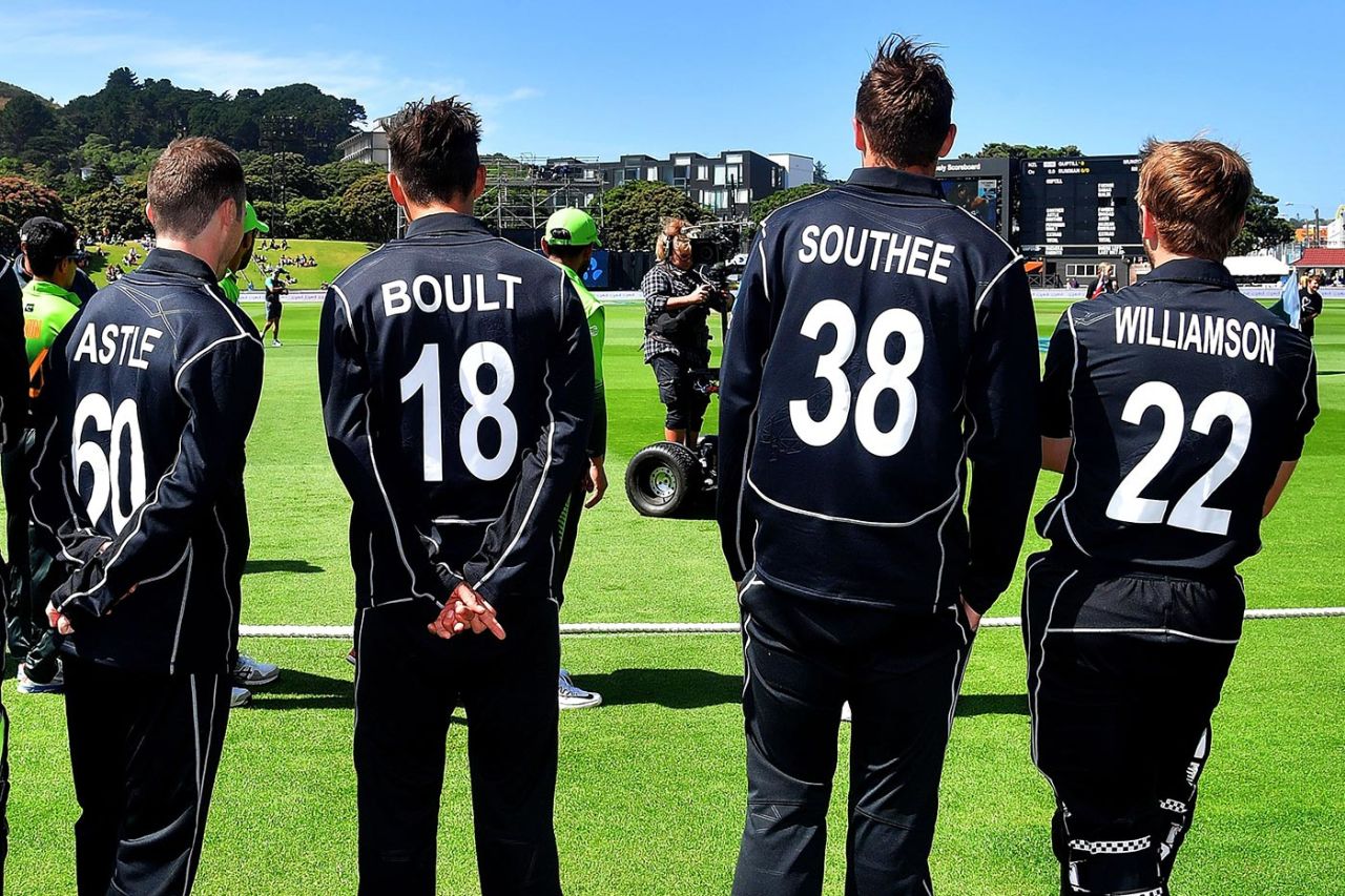 Todd Astle, Trent Boult, Tim Southee and Kane Williamson wait to walk onto the field for their national anthem, New Zealand v Pakistan, 1st ODI, Wellington, January 6, 2018