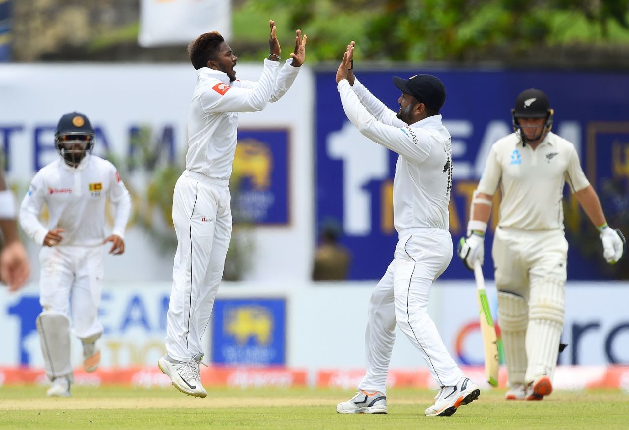 Akila Dananjaya prised out New Zealand's top three in a couple of overs, Sri Lanka v New Zealand, 1st Test, Galle, 1st day, August 14, 2019