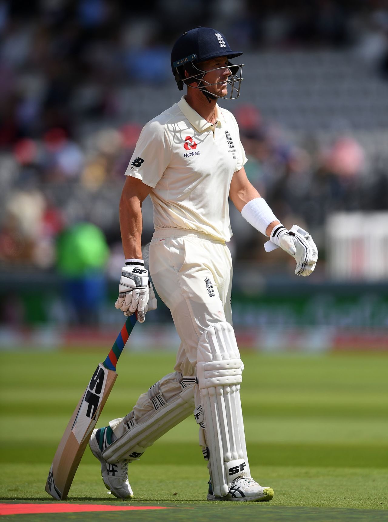 Joe Denly trudges off after edging behind, England v Australia, 2nd Test, Lord's, 2nd day, August 15, 2019