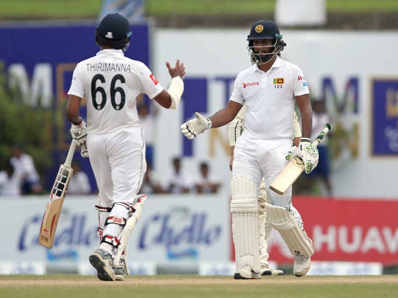 Dimuth Karunaratne and Lahiru Thirimanne shake hands, Sri Lanka v New Zealand, 1st Test, Galle, 4th day, August 17, 2019