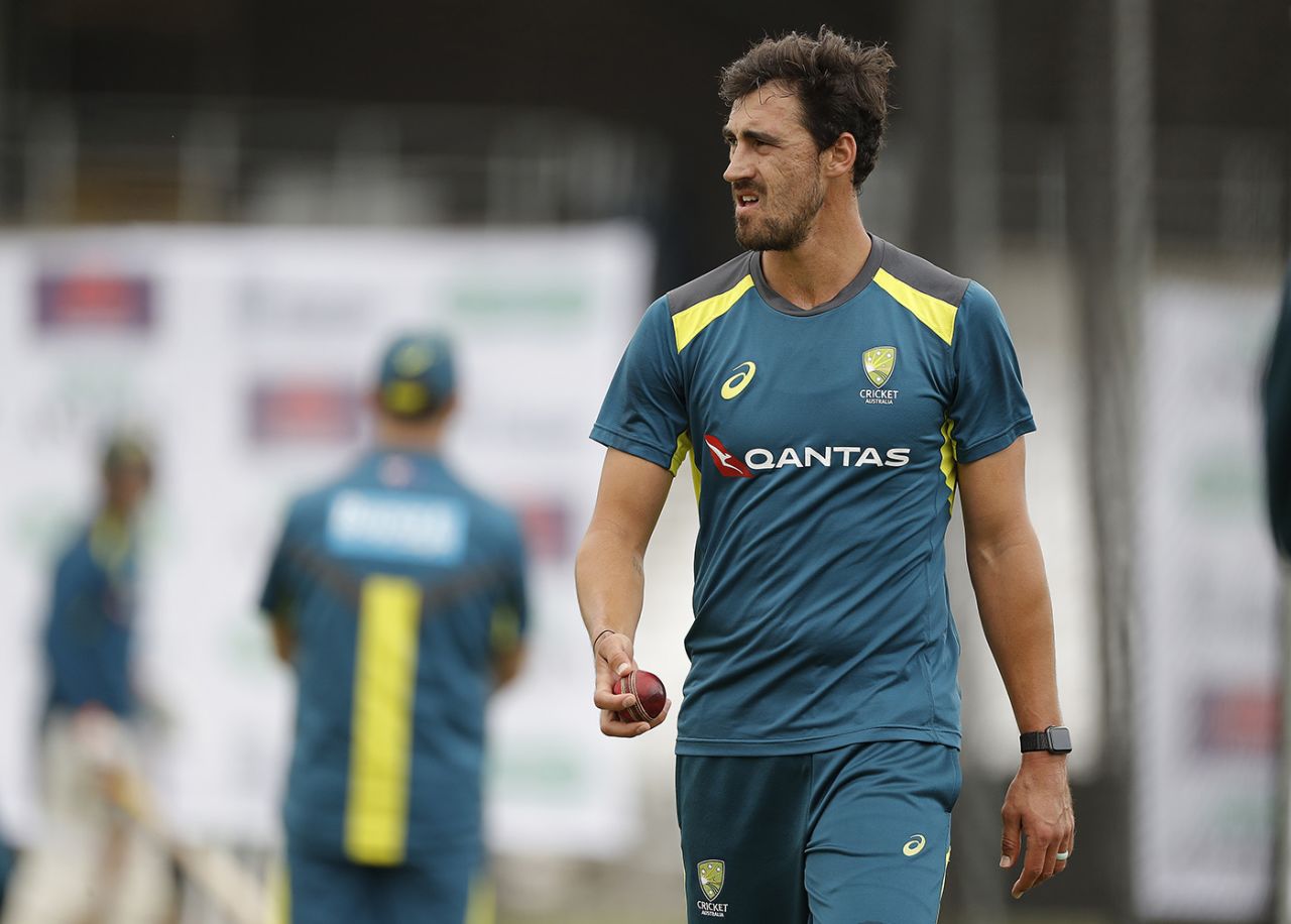 Mitchell Starc bowled a quick spell in the nets, Headingley, August 20, 2019