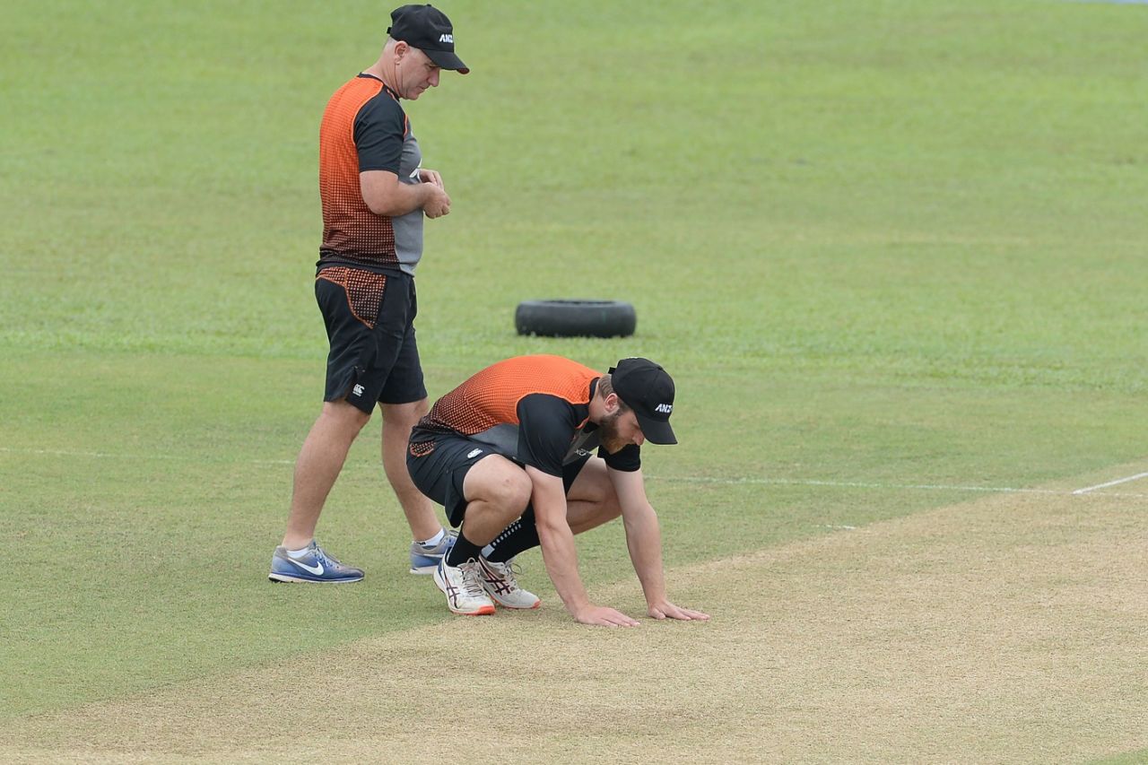 Kane Williamson has a close look at the pitch, Sri Lanka v New Zealand, 2nd Test, Day 1, Colombo, August 22, 2019