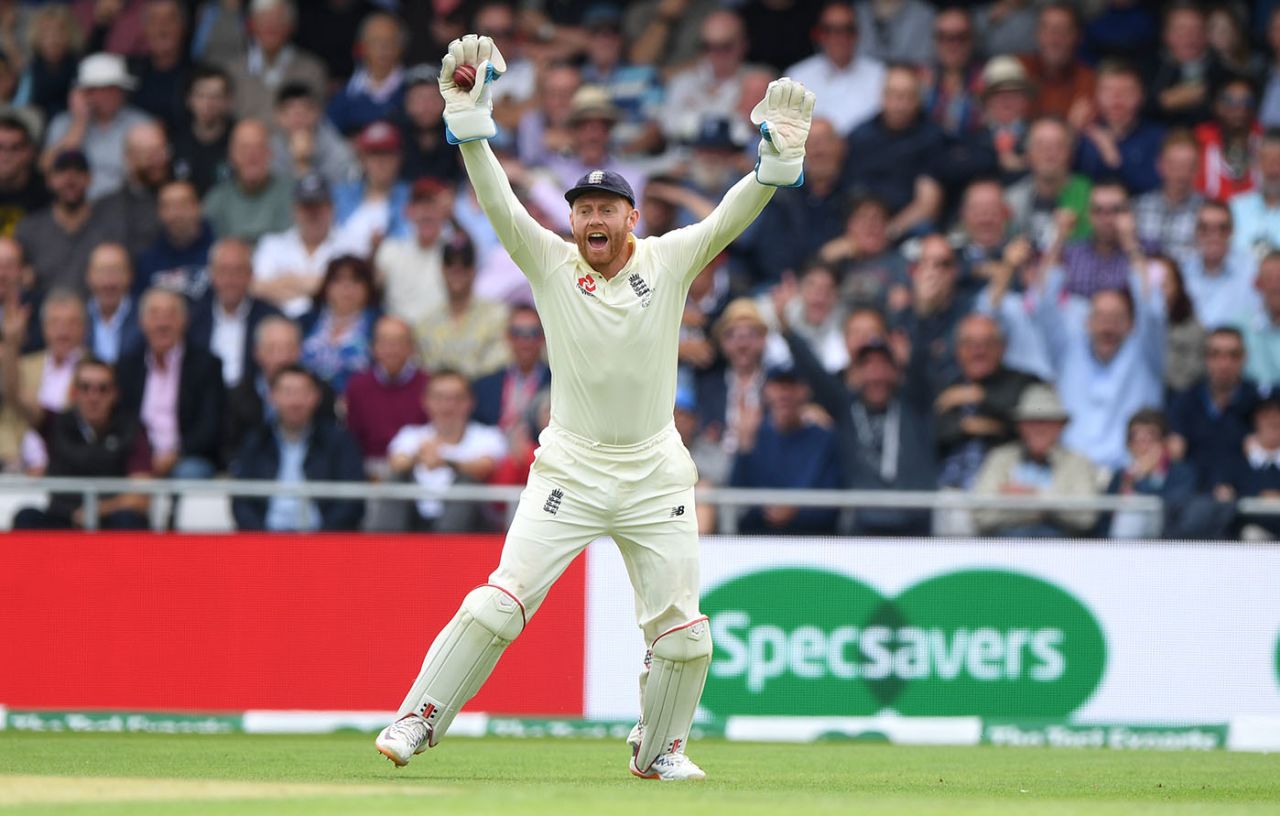 Jonny Bairstow appeals with success for the wicket of Usman Khawaja, England v Australia, 3rd Ashes Test, Headingley, 1st day, August 22, 2019