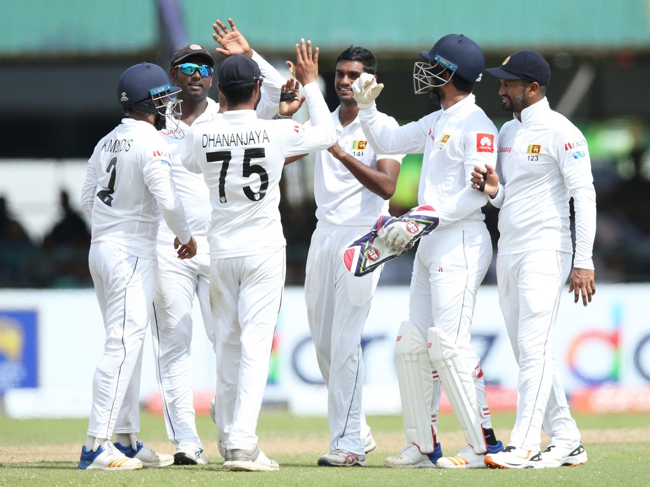 Lasith Embuldeniya sent back Ross Taylor, Sri Lanka v New Zealand, 2nd Test, Colombo, 3rd day, August 24, 2019