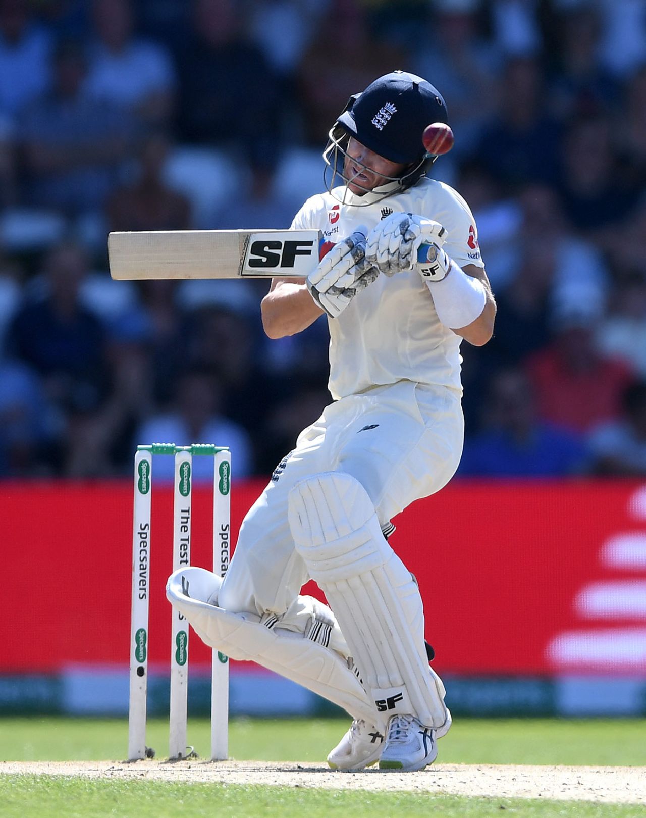 Joe Denly was the latest batsman to be hit on the helmet, England v Australia, 3rd Ashes Test, Headingley, August 24, 2019