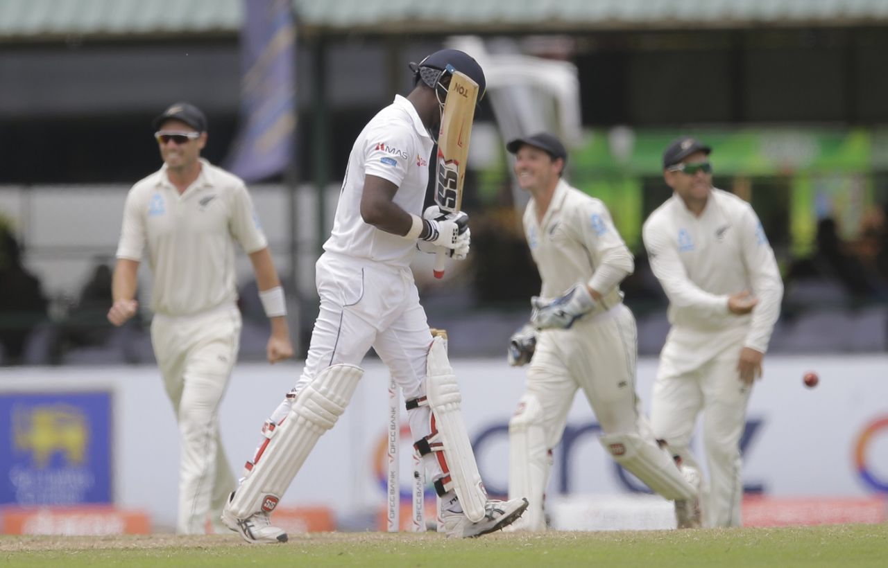 Angelo Mathews departs to leave Sri Lanka precariously placed, Sri Lanka v New Zealand, 2nd Test, Colombo (PSS), Day 5, August 26, 2019