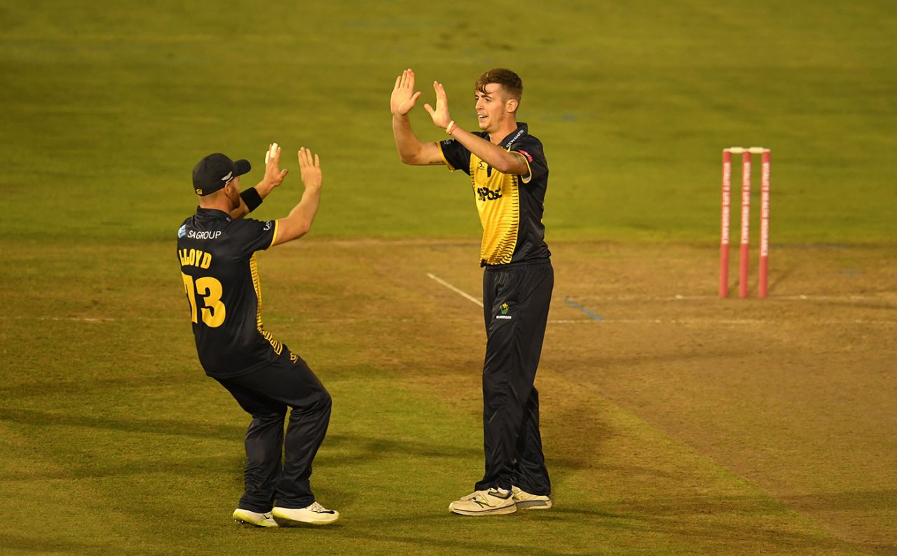 Roman Walker gets a pair of high fives, Glamorgan v Hampshire, Vitality Blast, South Group, Cardiff, August 30, 2019
