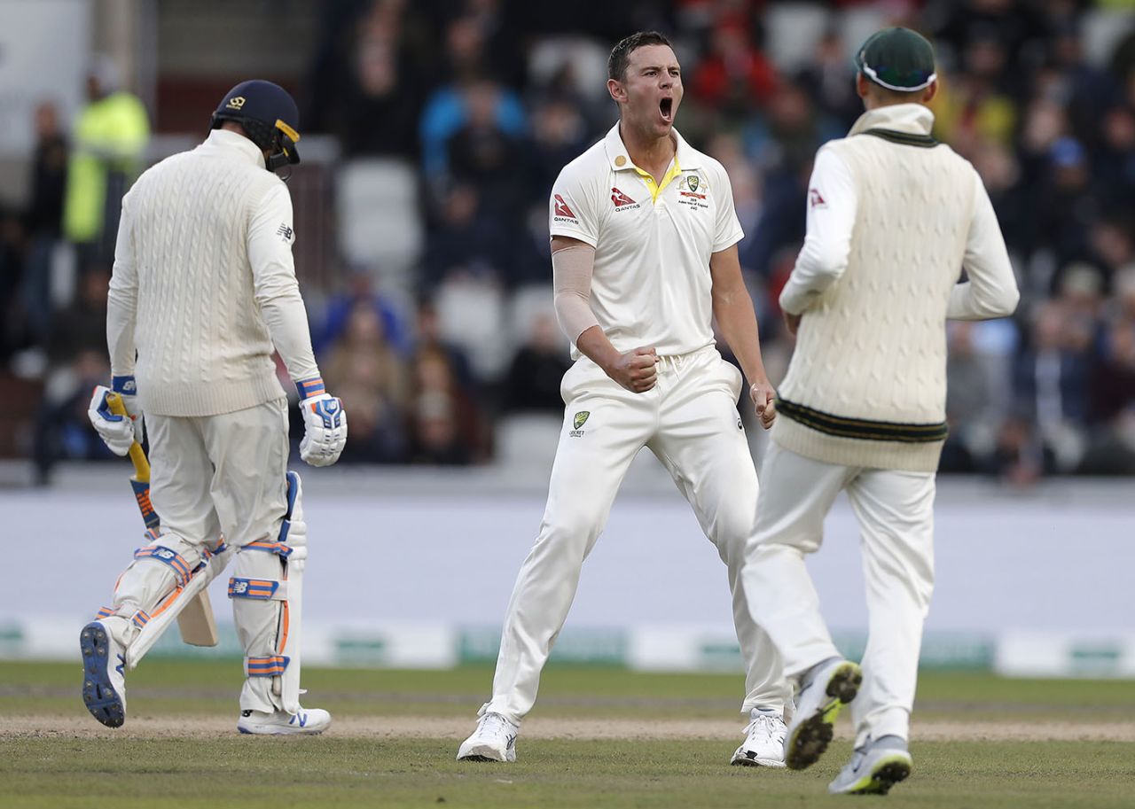 Josh Hazlewood roars with delight after bowling Jason Roy, England v Australia, 4th Test, Day 3, Manchester, September 6, 2019