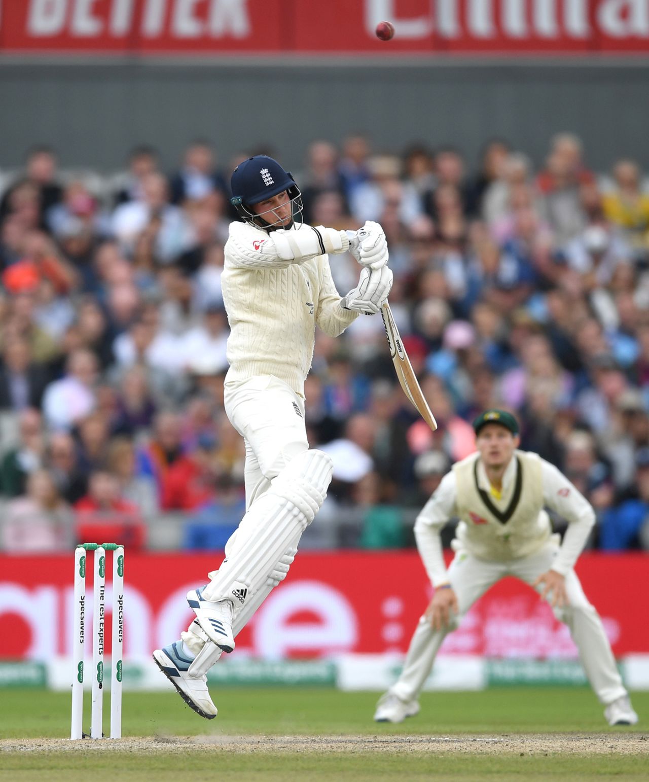 Stuart Broad evades a short delivery, England v Australia, 4th Test, Day 4, Manchester, September 7, 2019