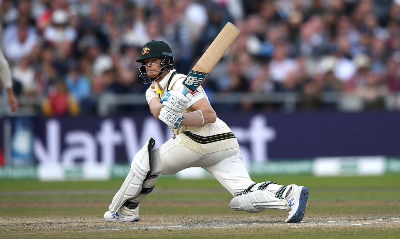 Steve Smith sweeps, England v Australia, 4th Test, Day 4, Manchester, September 7, 2019
