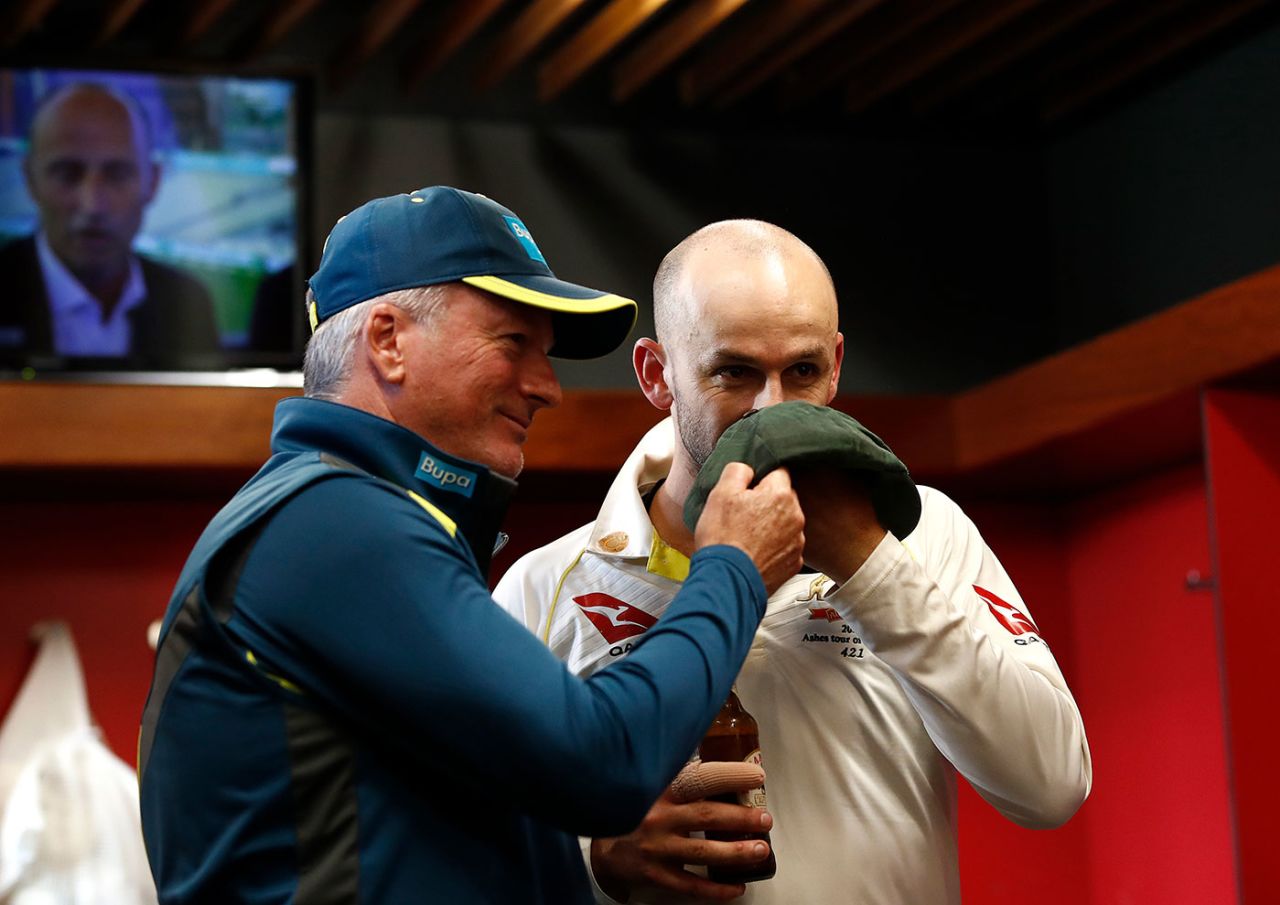 Nathan Lyon and Steve Waugh hold up a baggy green, Old Trafford, September 8, 2019