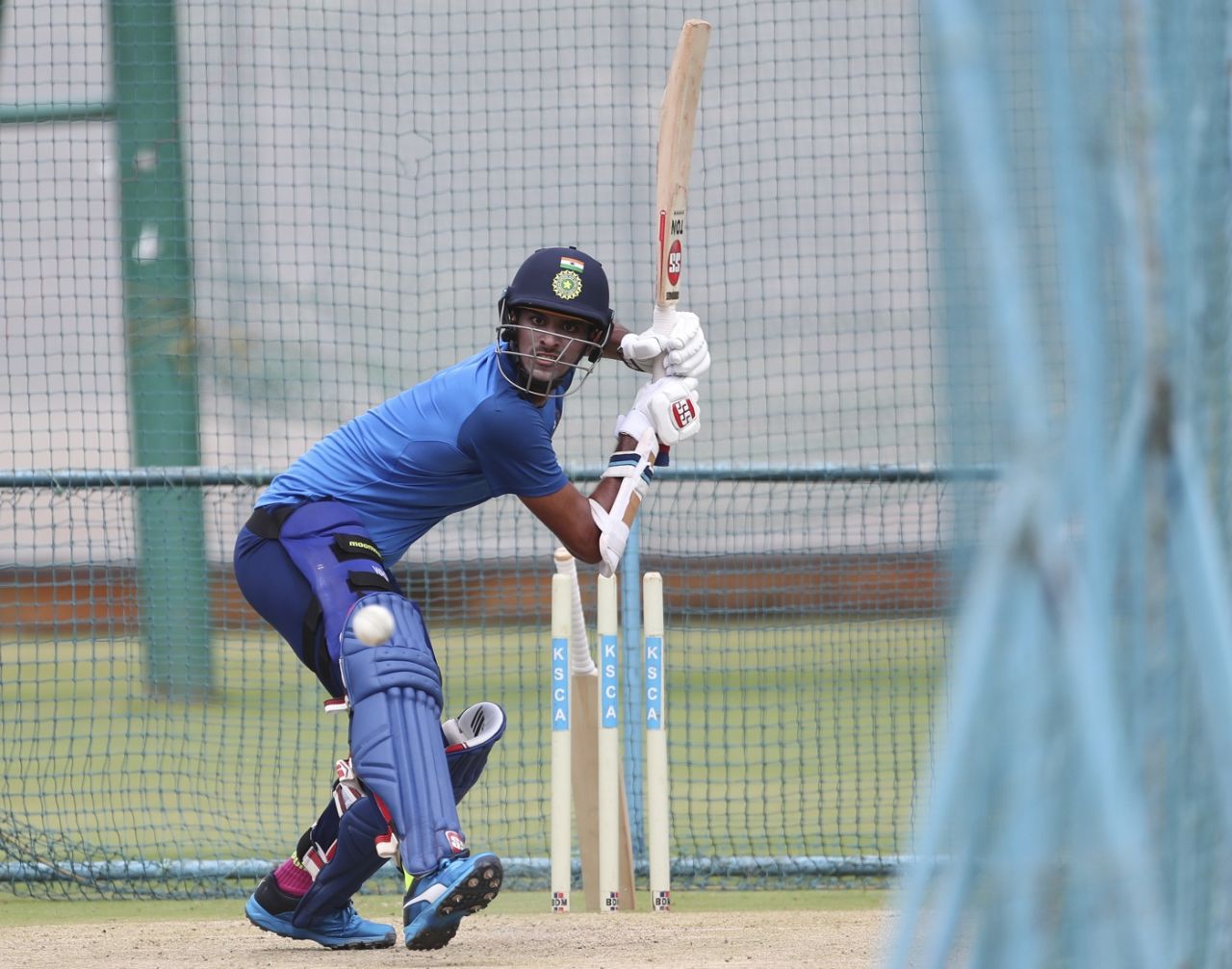 Washington Sundar bats in the nets, Bengaluru, September 20, 2019