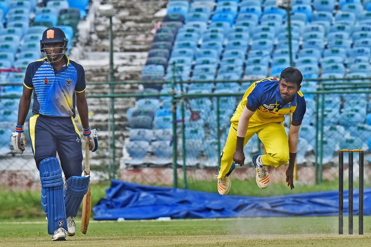M Mohammed in full flight, Services v Tamil Nadu, Vijay Hazare Trophy 2019-20, Jaipur, September 25, 2019