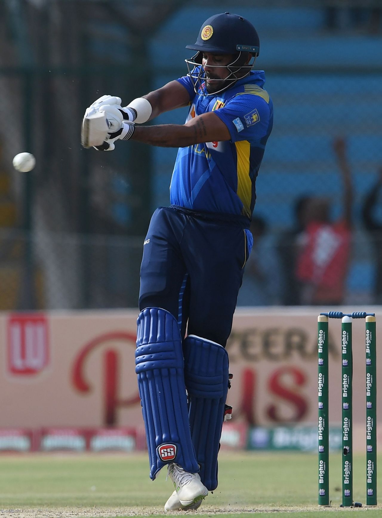 Danushka Gunathilaka plays a pull, Pakistan v Sri Lanka, 3rd ODI, Karachi, October 2, 2019