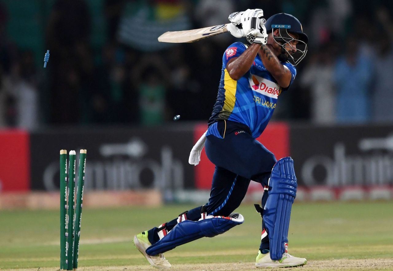 Danushka Gunathilaka is bowled by Mohammad Amir, Pakistan v Sri Lanka, 3rd ODI, Karachi, October 2, 2019