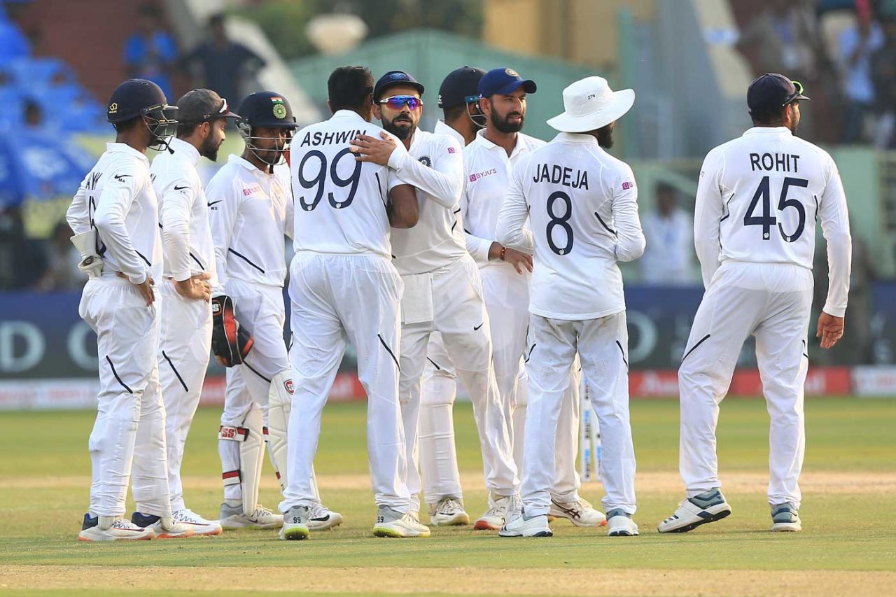 R Ashwin gets a pat from Virat Kohli after picking up a wicket, India v South Africa, 1st Test, Visakhapatnam, Day 2, October 3, 2019