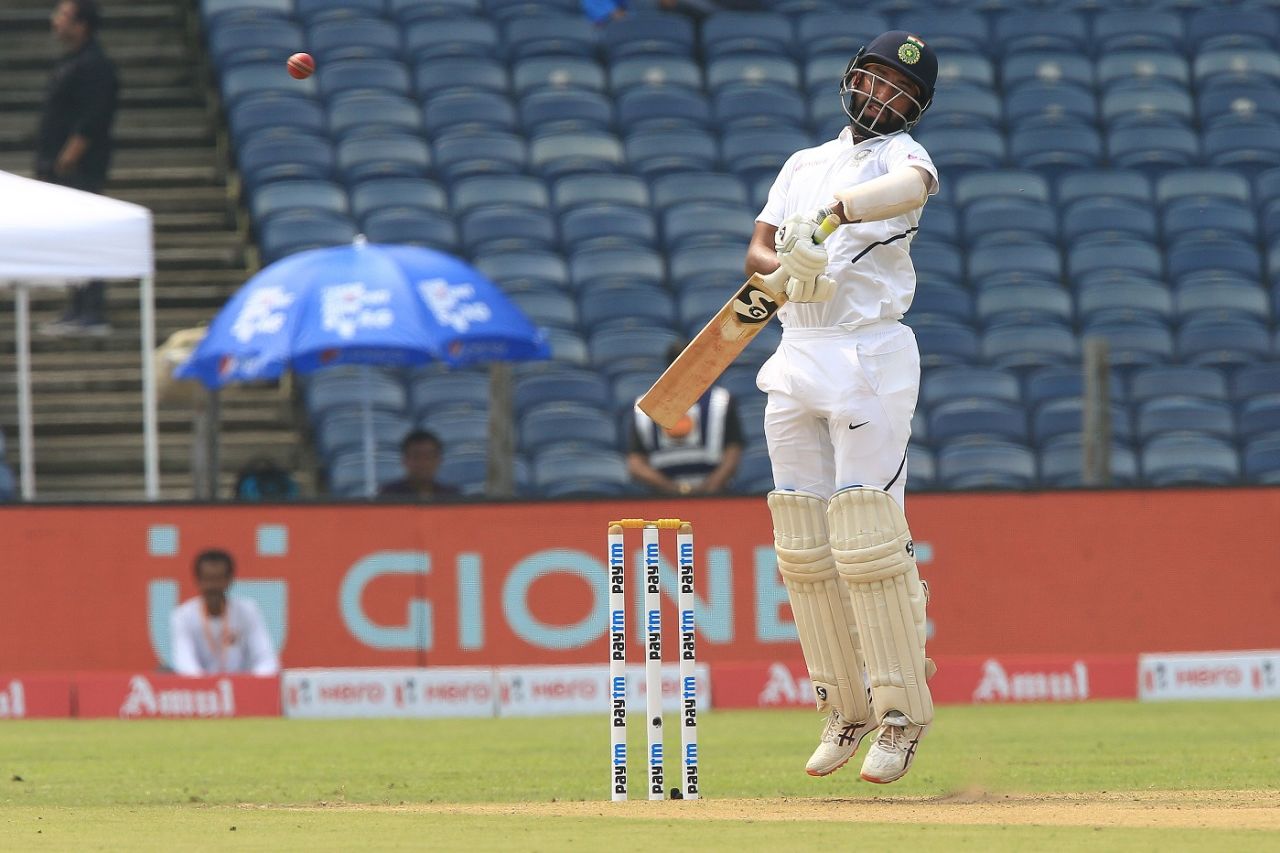 Cheteshwar Pujara evades a bouncer, India v South Africa, 2nd Test, Pune, 1st day, October 10, 2019