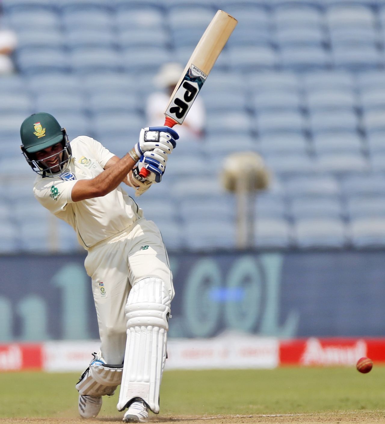 Keshav Maharaj swings one away,  India v South Africa, 2nd Test, Pune, 3rd day, October 12, 2019