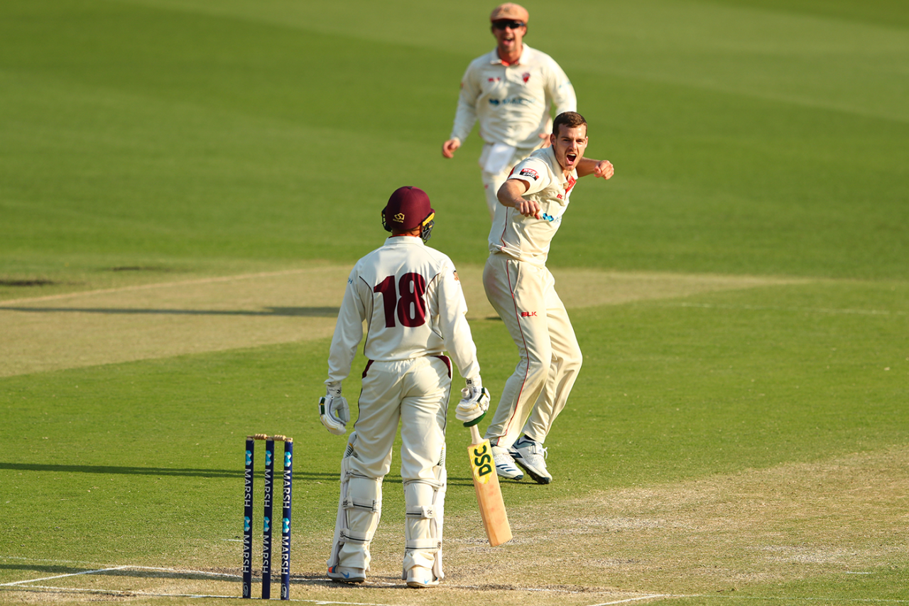 Nick Winter removed Usman Khawaja for a duck although the batsman wasn't happy with the decision, Queensland v South Australia, Sheffield Shield, Brisbane, October 20, 2019