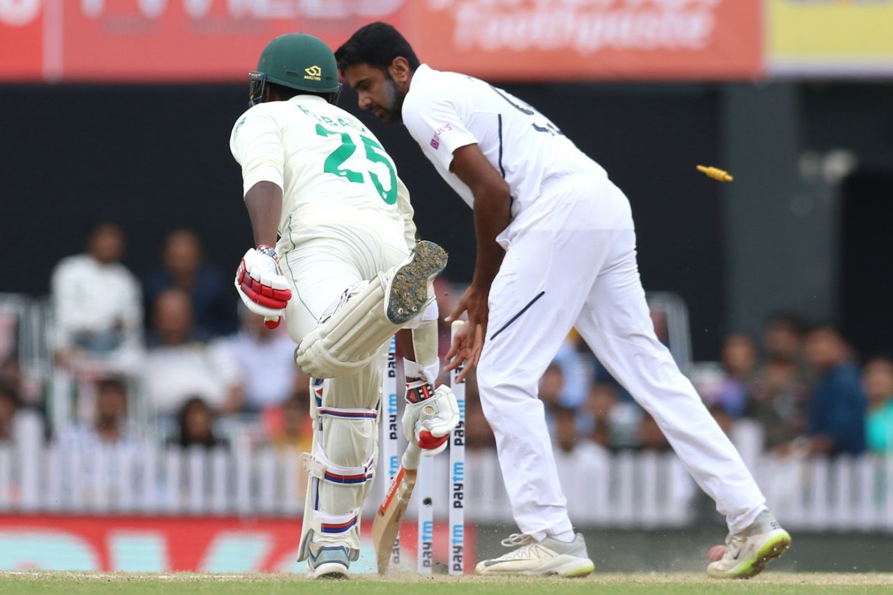Kagiso Rabada is run out, India v South Africa, 3rd Test, Ranchi, 3rd day, October 21, 2019