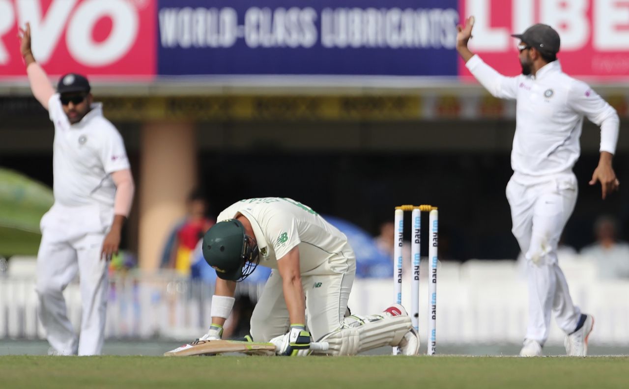 Dean Elgar reacts after being struck on his helmet by Umesh Yadav, India v South Africa, 3rd Test, Ranchi, 3rd day, October 21, 2019