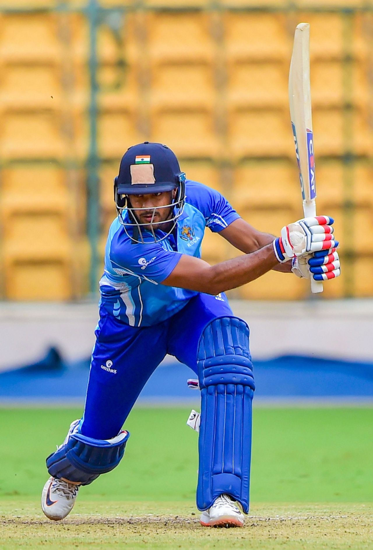 Mayank Agarwal goes through the covers during his half-century, Karnataka v Tamil Nadu, Vijay Hazare Trophy 2019-20 final, Bengaluru, October 25, 2019