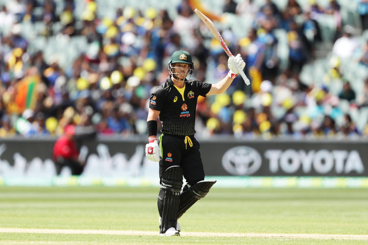 David Warner acknowledges his half-century, Australia v Sri Lanka, 1st T20I, Adelaide, October 27, 2019