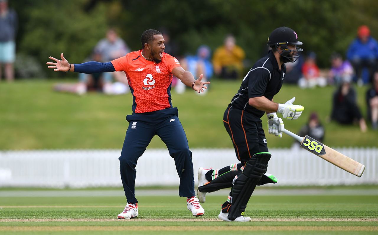 Chris Jordan belts out an appeal in England's warm-up game, New Zealand XI v England XI, Tour match, Lincoln, October 27, 2019