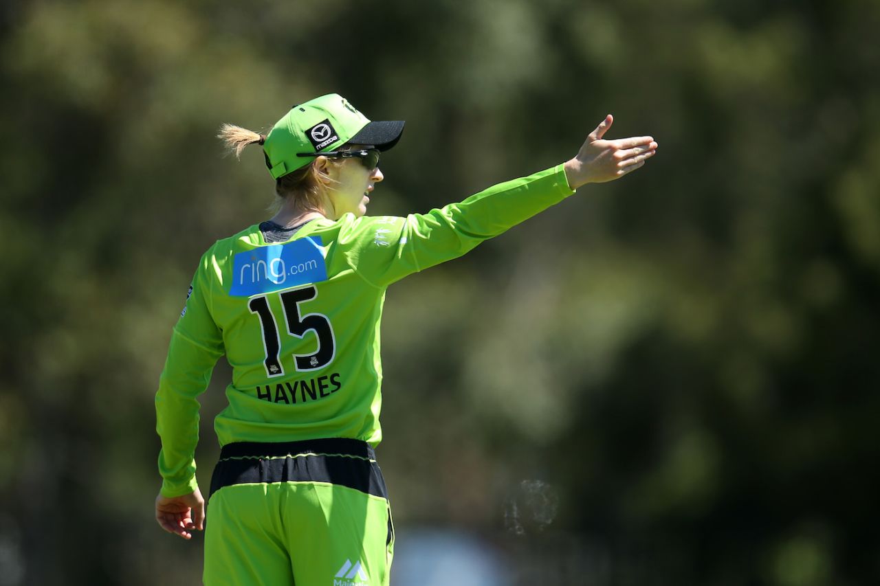 Rachael Haynes gestures during a match, Melbourne Stars v Sydney Thunder, Bankstown Oval, Sydney, Australia, October 27, 2019