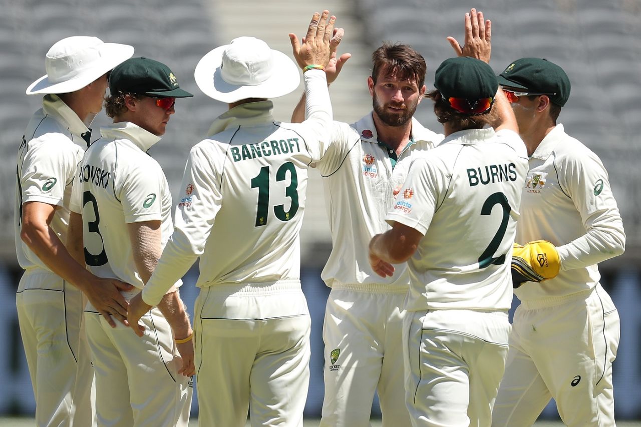 Michael Neser picked up both the wickets in the Pakistanis' second innings, Australia A v Pakistanis, Tour game, 3rd day, Perth, November 13, 2019