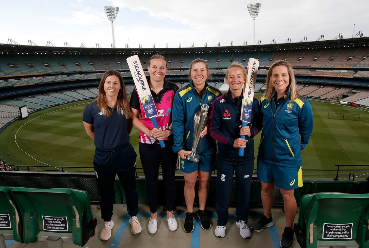 Tammy Beaumont, Lea Tahuhu, Georgia Wareham, Danni Wyatt and Sophie Molineux mark 100 days until the T20 World Cup, Melbourne, November 13, 2019