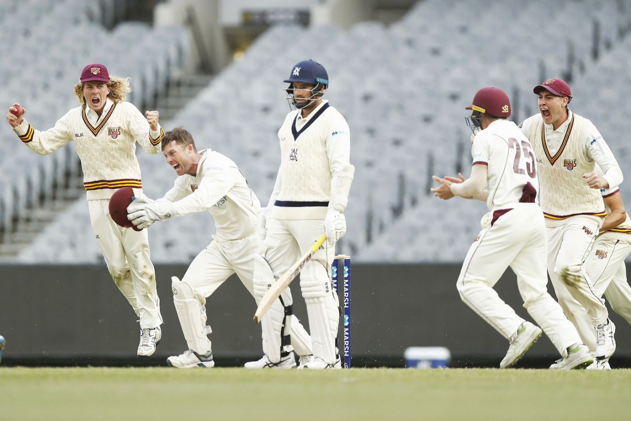 Queensland celebrate Jon Holland's wicket which sealed the win, Victoria v Queensland, Sheffield Shield, Melbourne, November 15, 2019