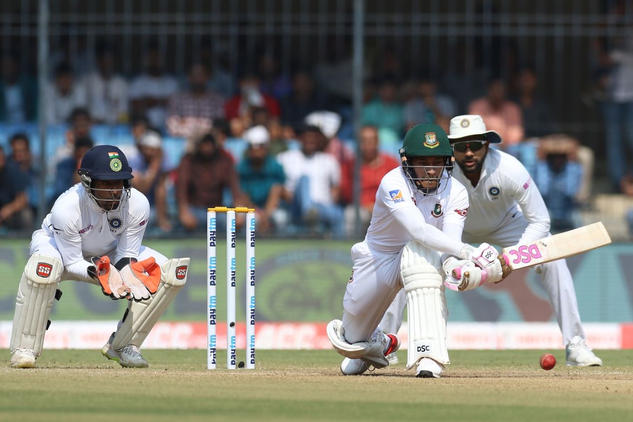 Mushfiqur Rahim plays a reverse sweep, India v Bangladesh, 1st Test, Indore, 3rd day, November 16, 2019