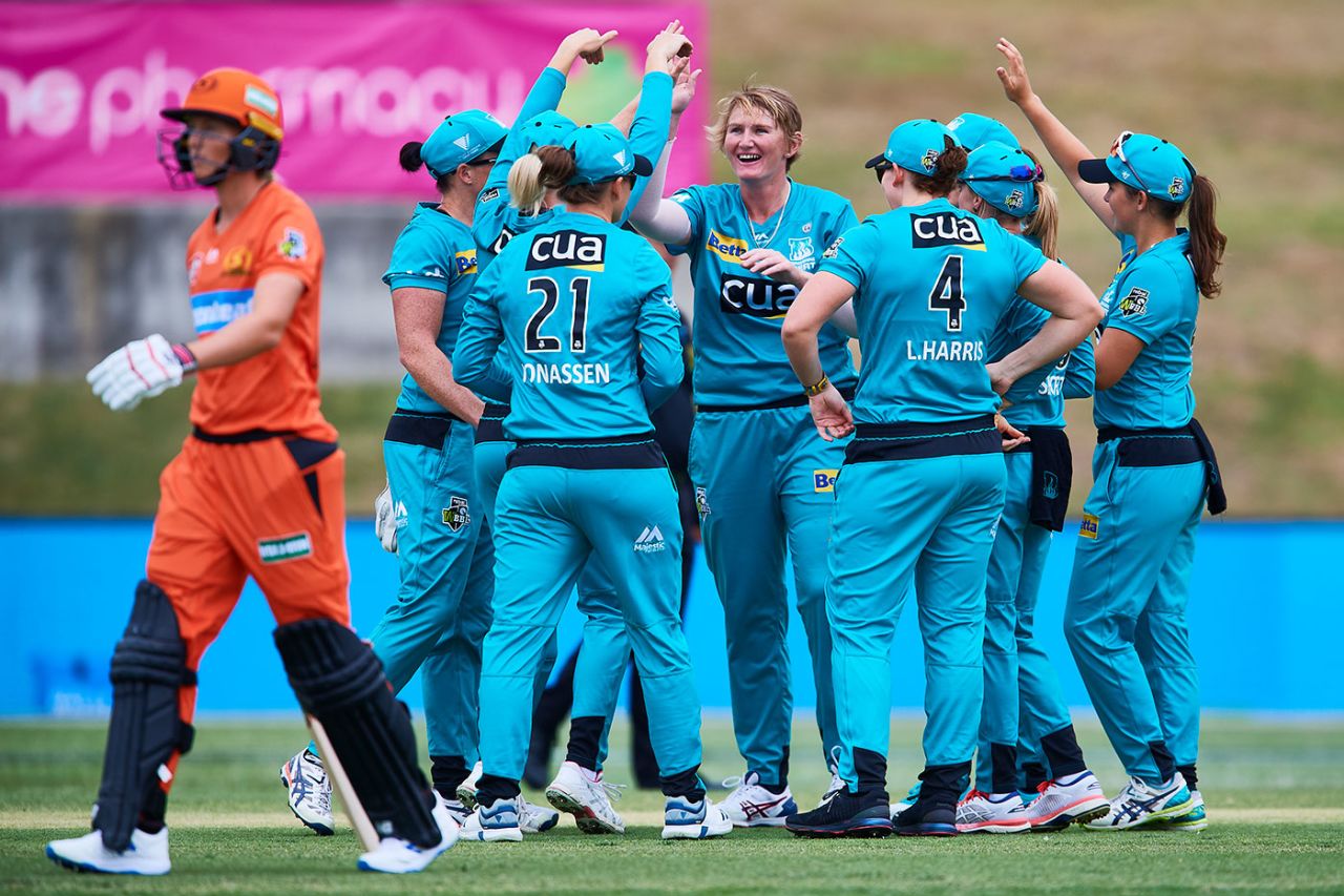 Brisbane Heat celebrate the wicket of Meg Lanning, Brisbane Heat v Perth Scorchers, WBBL, Drummoyne Oval, November 17, 2019