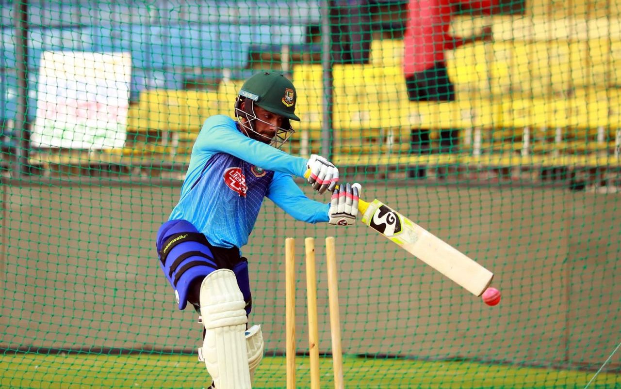 Mominul Haque bats against the pink ball, Indore, November 17, 2019