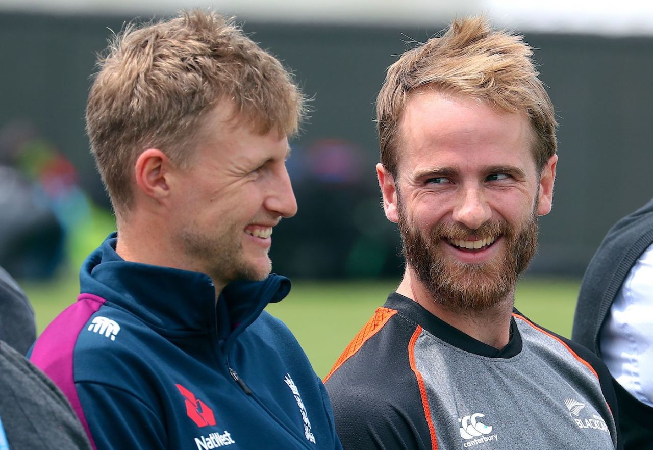 Joe Root and Kane Williamson share a laugh on the eve of the first Test, Mount Maunganui, November 19, 2019