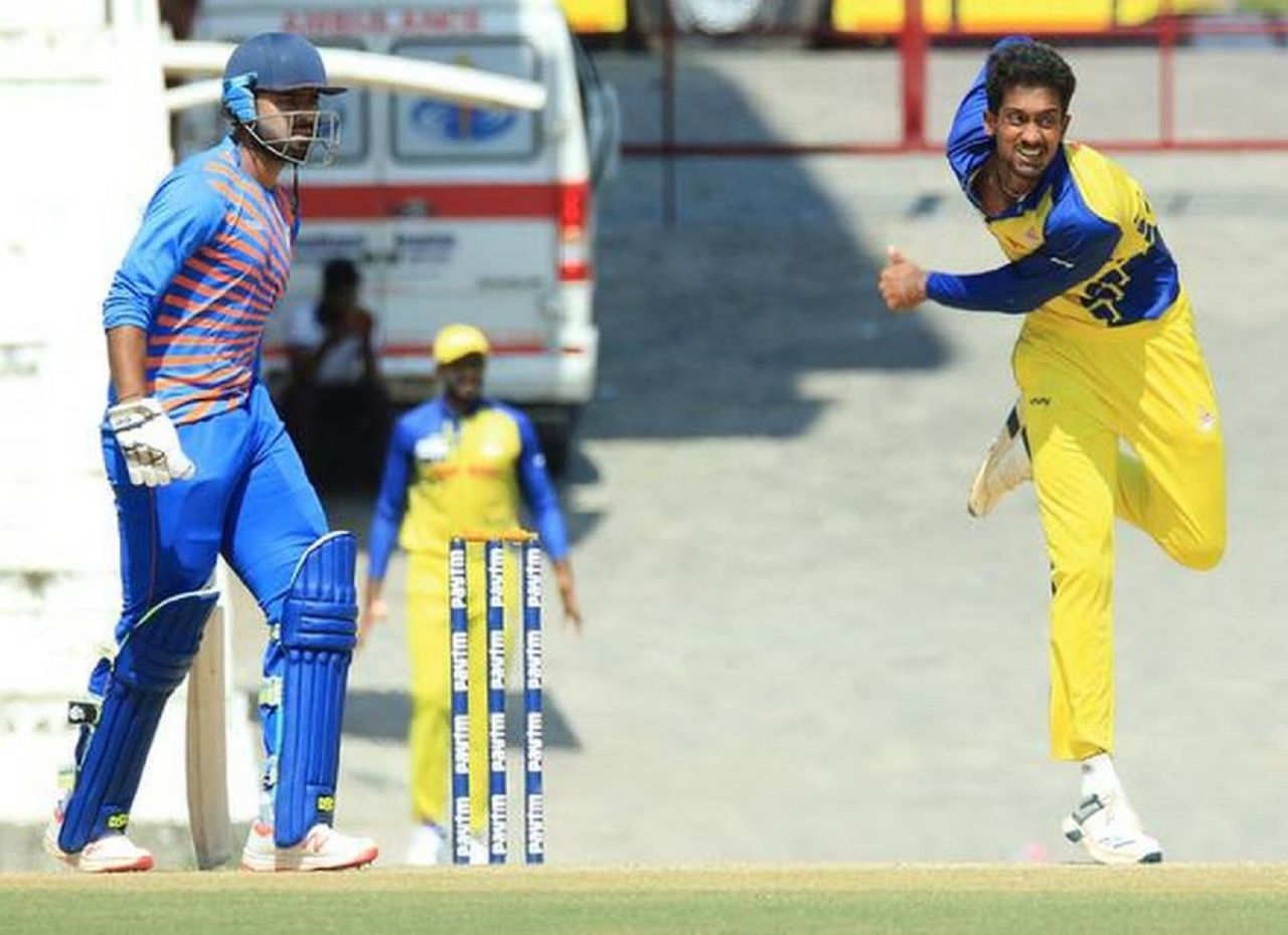 R Sai Kishore in action for Tamil Nadu