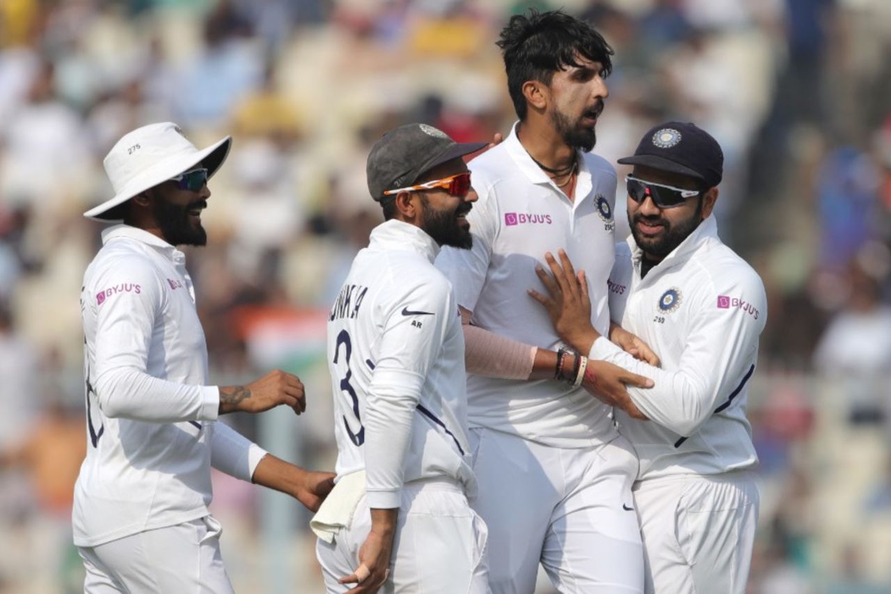 Ishant Sharma picked up the first wicket for India on their pink-ball Test debut, India v Bangladesh, 2nd Test, 1st day, Kolkata, November 22, 2019